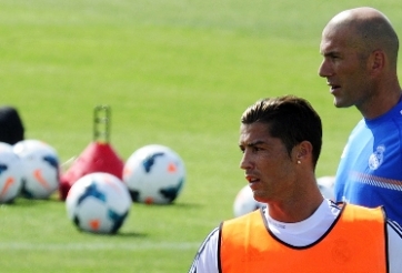Ronaldo bày tỏ sự ngưỡng mộ với Zidane